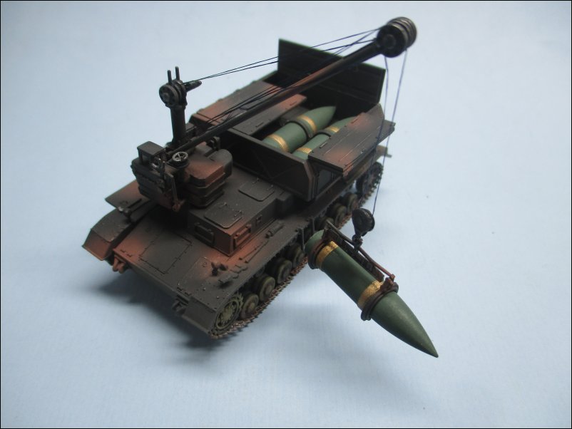 HobbyBoss 1/72 German 80cm K(E) Railway Gun 'Dora' (82911) - Demo Build
